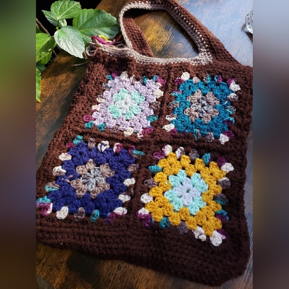 NWT* Handmade Granny Square bag/ library bag, purse, satchel - Picture 7 of 7